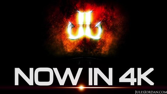 Старик большим членом обучает шикарную тёлку искусству шлюхи