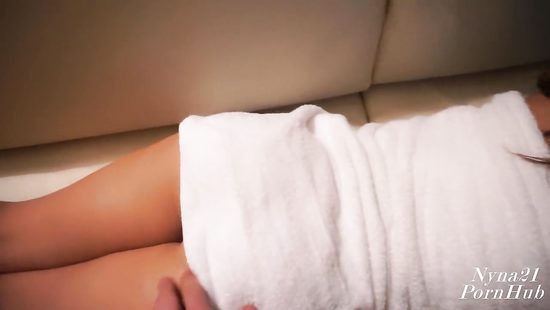 Сделала своего парня счастливым позволив кончить в анальную дырку