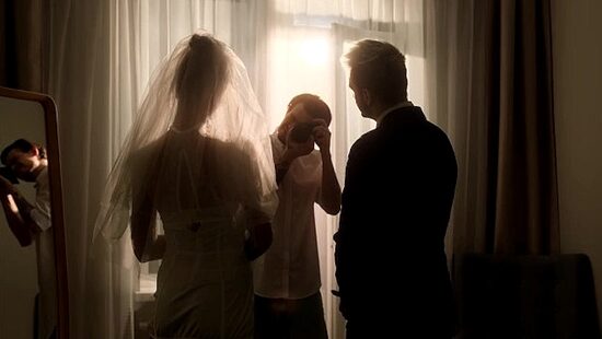 Ну хоть немного улыбнись