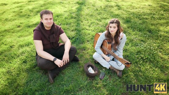 Голос, от которого встает член