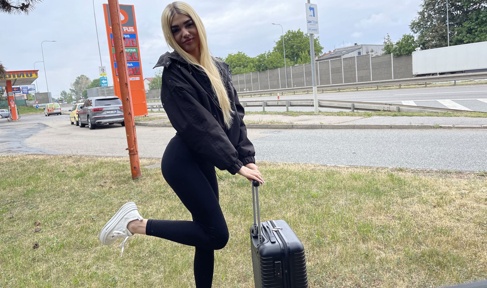 Три оргазма для порнозвезды