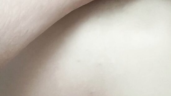 Кончил наружу.