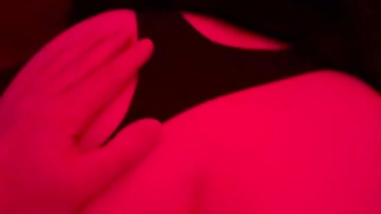 Скромненько