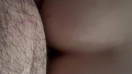 Шлюшка любит быть с верху