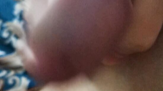 Утром разбудил меня мой твёрдый член!