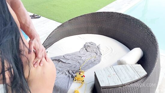 Нахрен обезвреживать секс-бомбу?