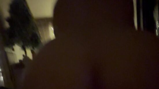 Задом с верху