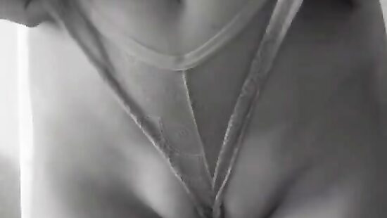 Кто хочет снять с меня трусики?