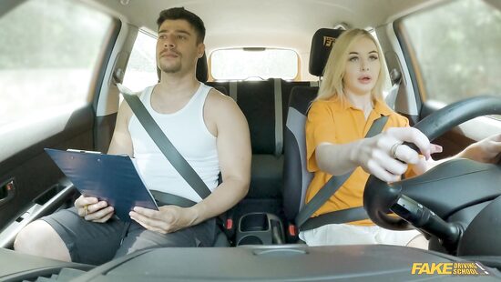 Рекламная кампания в разгаре