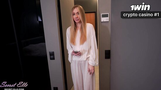 Вот и подрочил на трусики мачехи