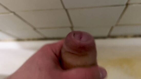 Кому слить в ротик?