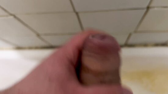 Кому слить в ротик?