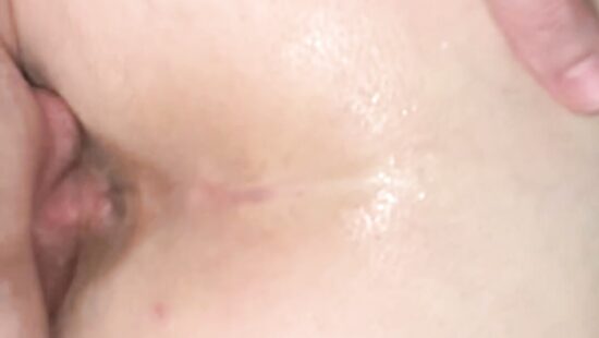 Шлюшка брюнетка