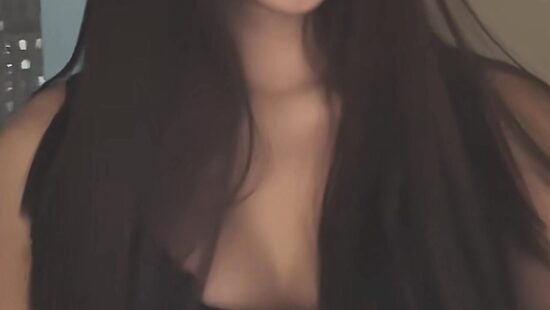 оцените сиськи